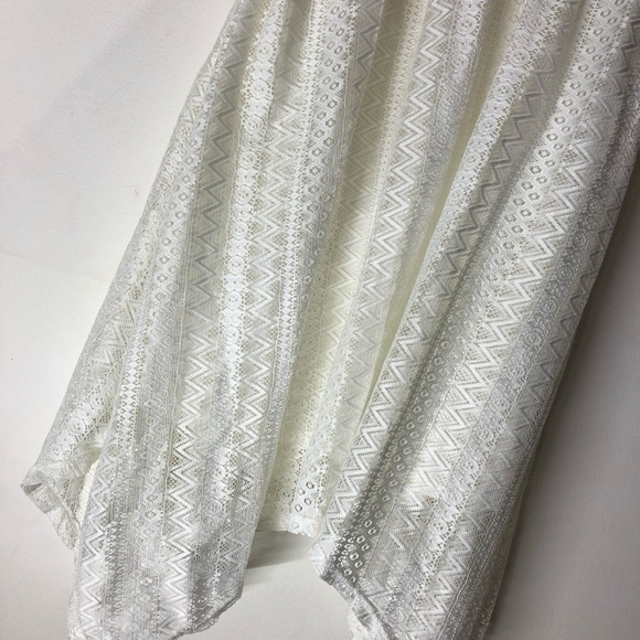 DONATED No Boundaries white lace open back sun dress - Picture 2 of 6